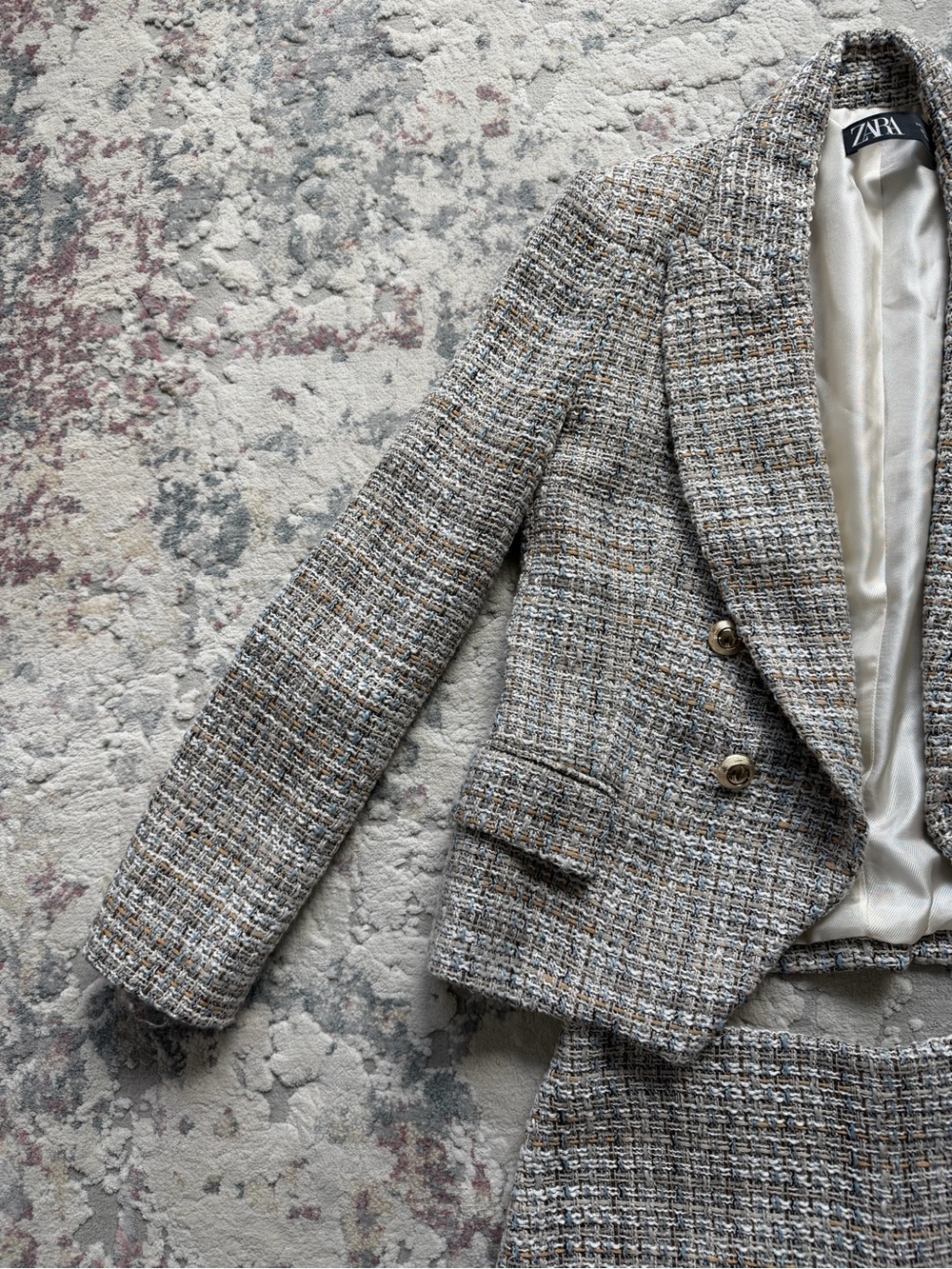 Zara Neutral Tweed Set Double-Breasted Blazer with Gold Buttons and Skort. - Picture 4 of 8